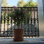 La Maison De La Traverse Saint-Guilhem-le-Desert